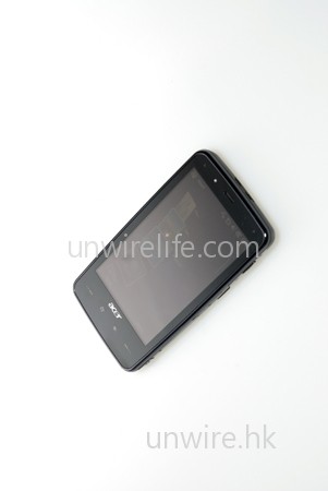 F900 是 Acer 首部採用大屏幕的 Windows Mobile 機款，屏幕與 HTC Touch HD 一樣，採用內嵌式設計。