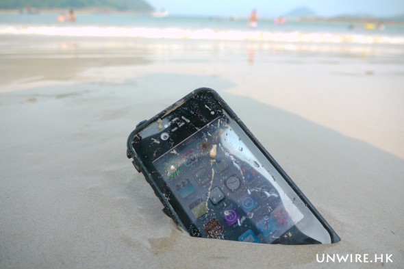 地上最強！防水防摔防塵防雪 LifeProof 超薄 iPhone 4[S] 全方位保護殼