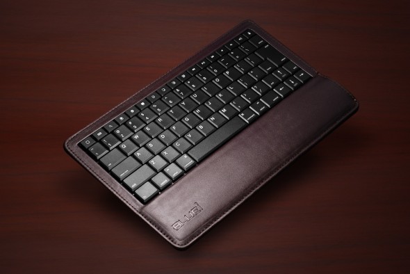 BLUEi Bluetooth Leather Keyboard Chocolate BG
