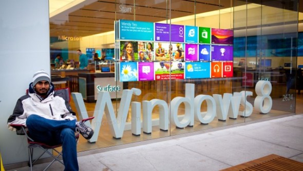Microsoft 認 Win 8 失敗．今年將推更新版
