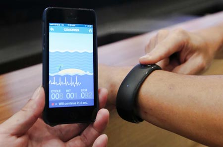 快過 Apple？富士康推兼容 iPhone 的 Smart Watch
