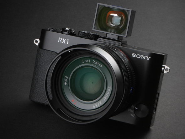 平價全片幅？Sony 將推出新型號 RX FF 相機