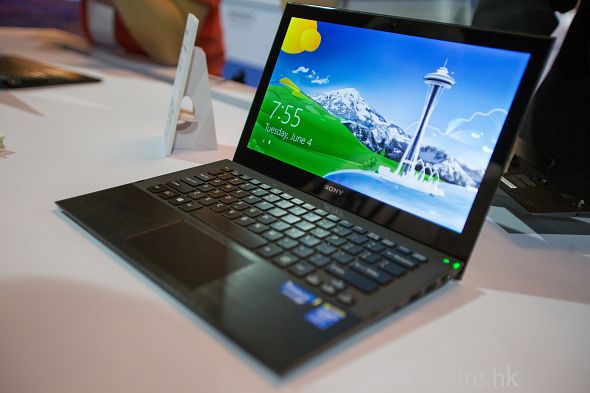 【新機速試】又薄又靚仔！Sony 推全球最輕筆電 VAIO Pro 13
