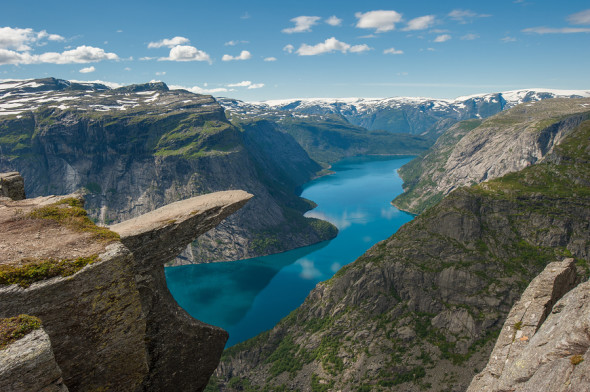 02Trolltunga