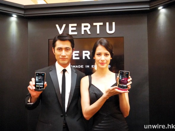 【新機速試】英國人手製 Android 手機！ Vertu Constellation 回歸登場