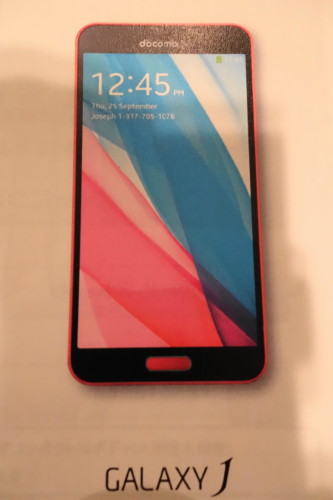 3GB RAM、多色版「GS4」．Samsung Galaxy J 現身