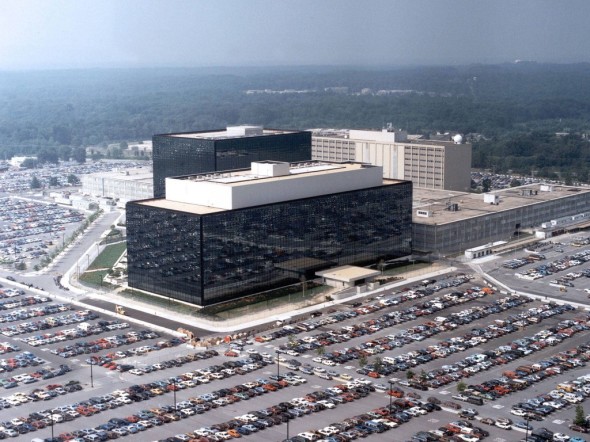 NSA 無孔不入！透過光纖網絡竊聽 Google 及 Yahoo 資料？