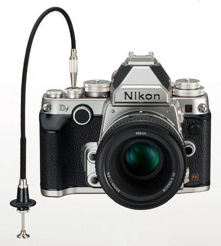 Nikon Df 全片幅相機現真身！黑色及銀黑色機身官照曝光