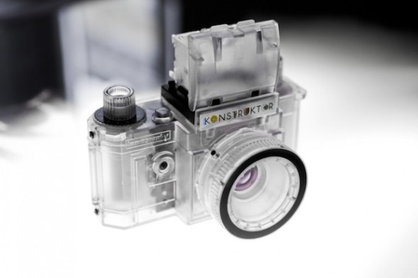 收藏專用！Lomography 推出透明版 Konstruktor