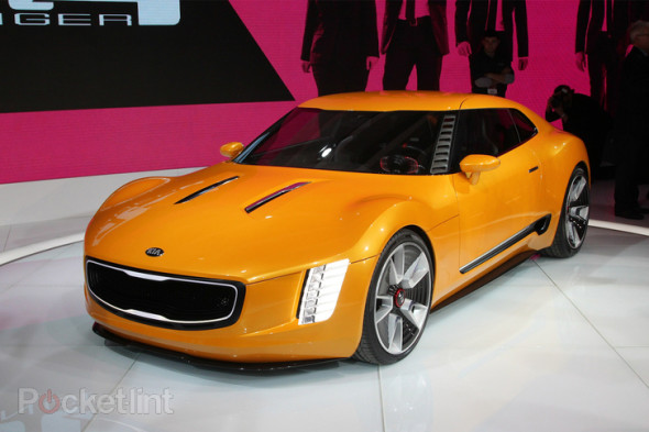 韓國都出跑車？Kia 展出 GT4 Stinger 肌肉型小跑車