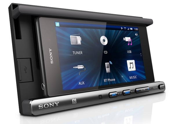 手機變身汽車音響？Sony CES 展出車用轉換週邊 XSP-N1BT