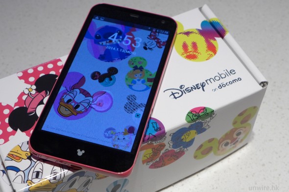 【新機速試】米奇 Fans 必買？docomo F-03F Disneymobile