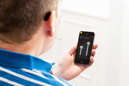 丹麥設計 iPhone 專用藍牙助聽器