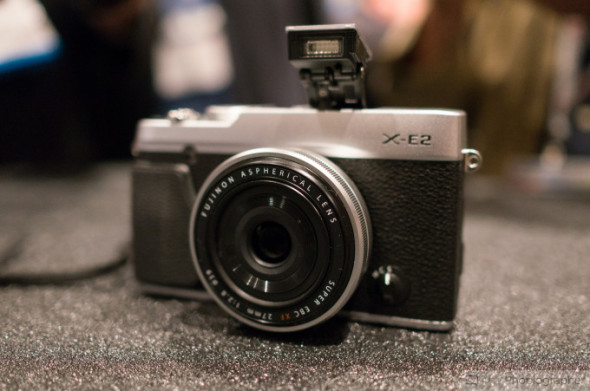 Fujifilm X-E2 韌體更新令 EVF 接近完全同步