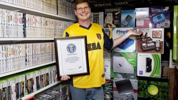 收藏家忍痛割愛  全球最大電玩收藏拍賣