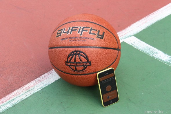 【生活實試】高科技智能籃球！助你提升射波準繩 － InfoMotion 94Fifty