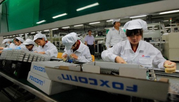 全速量產！富士康將使用機械人生產 Apple 產品