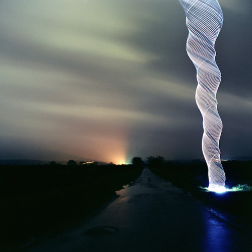 lighttornado1