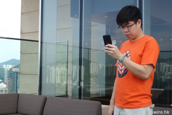 小編 ：「轉行揸的士的話即買! 」- Acer Liquid E700