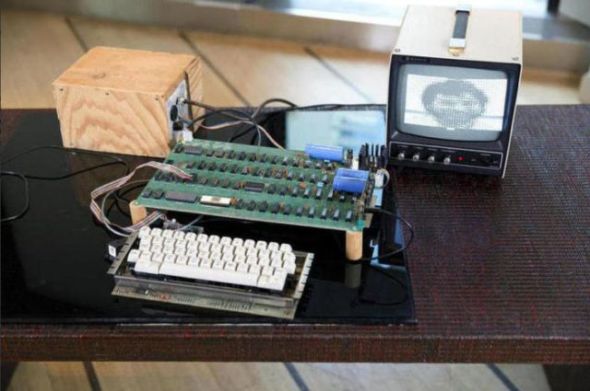 超過 200 萬港元！再有 Apple 1 電腦即將於網上拍賣