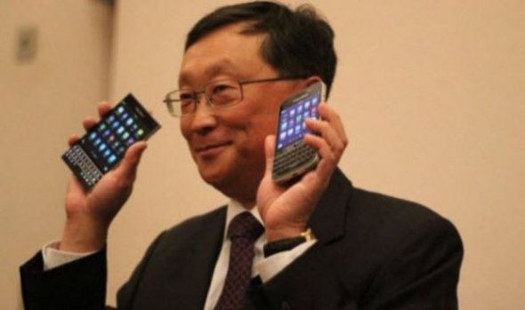 認真尷尬！BlackBerry CEO 妻子竟然勁愛用 Samsung 手機