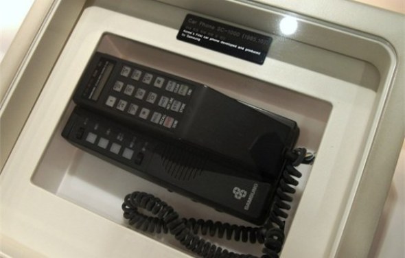 SC-1000 汽車用流動電話