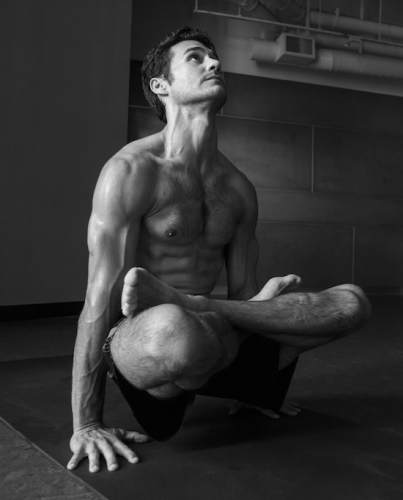 AGoalen_Yoga_PetaPixel-3