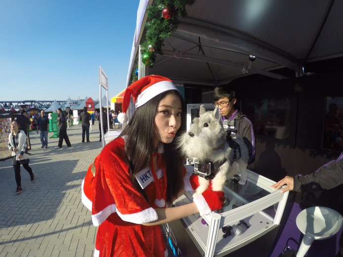 陪你齊玩中環摩天輪！聖誕女郎免費租借 – 最新 GoPro