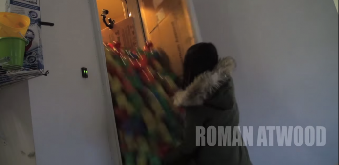 2015-01-22 17_44_28-Crazy Plastic Ball PRANK!! - YouTube