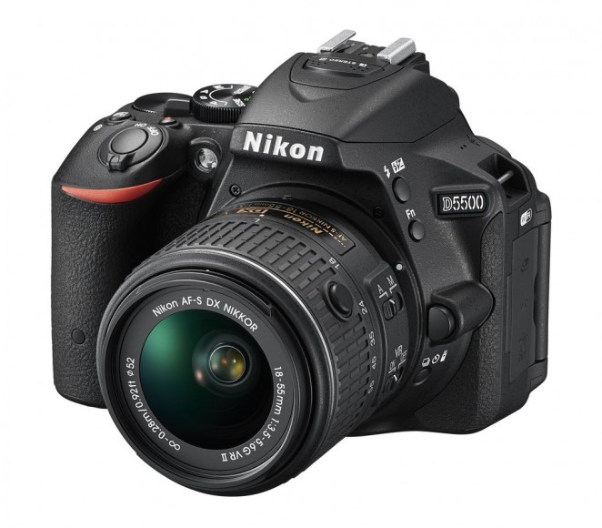 第一部有 Touch Screen 的 Nikon 單反相機 – Nikon D5500