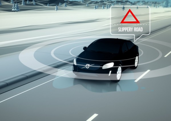 Volvo 發表新技術   汽車可互通路面訊息