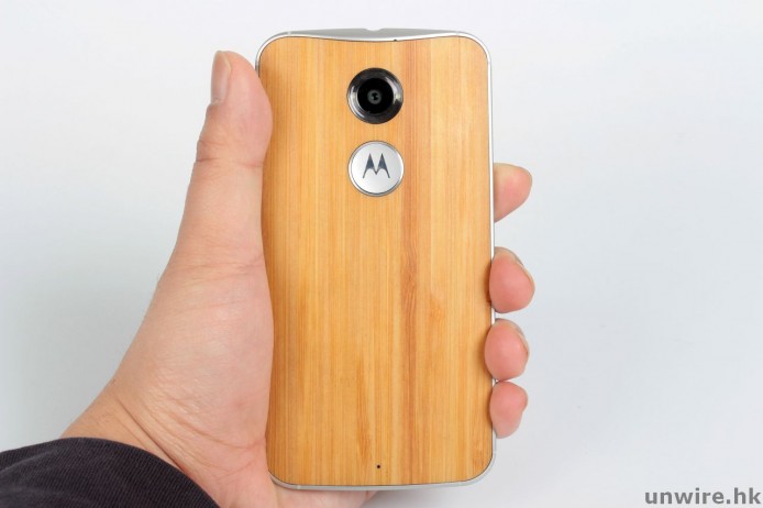 Edward：「遲來機皇，定價貴了一點..」Moto X (2014) 手機評測