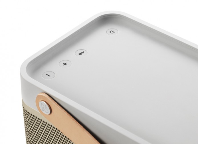 bo-play-bang-olufsen-beolit-15-07