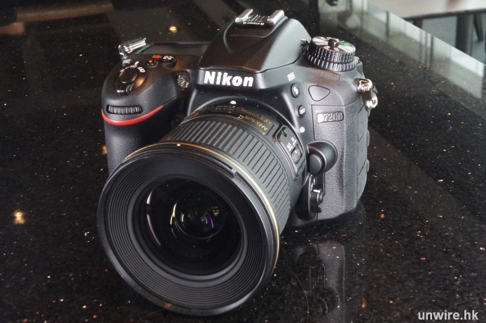 小編 ：「齋換 Spec 略欠驚喜 ? 」- Nikon D7200 單反速步評測