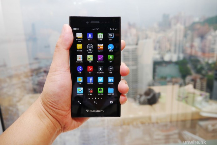 Edward：「俾多 1k 買安全？」BlackBerry Leap 初步評測