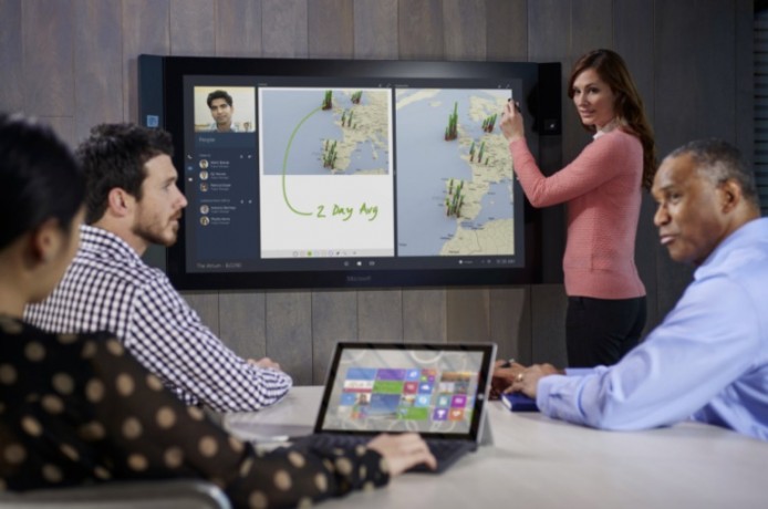 微軟宣佈巨型平板 Surface Hub 上市無限期押後
