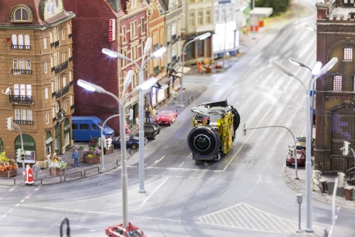 出動微型街景車   Google 走入全球最大縮景模型