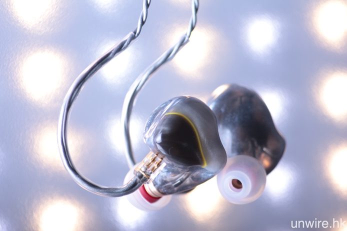 來自獅城的 CM 動鐵耳機  Jomo Audio Custom In-Ear 評測