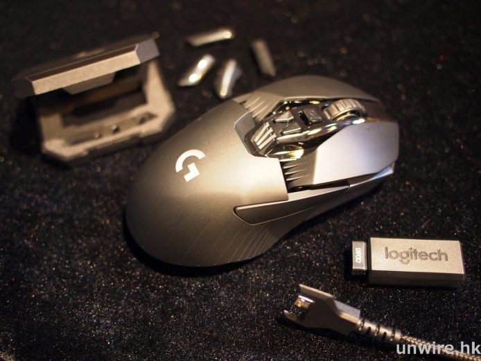 艾露貓期待已久的 Gaming Mouse ! 旗艦級有線/無線 + 左手/右手兩用 Logitech G900