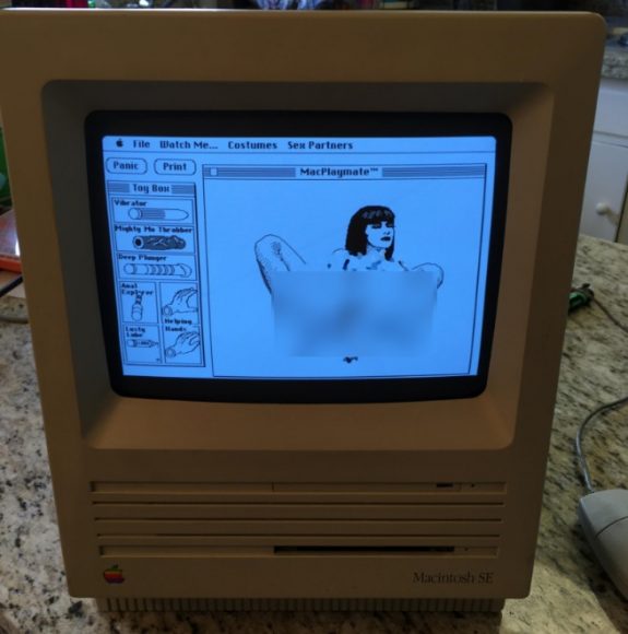 買 80 年代二手 Mac 機   發現內藏失傳 H Game