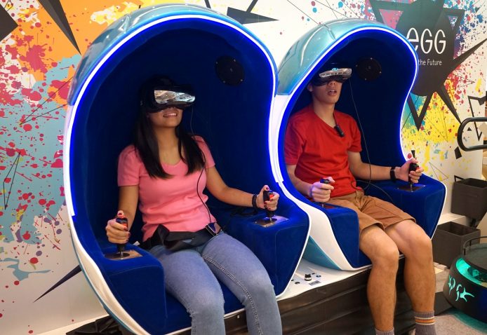 eGG 又點止得眼鏡？屯門 Pop-Up Store 大量 VR 任你玩！