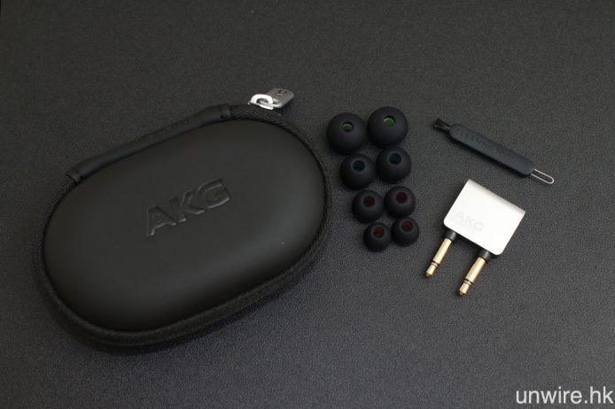 AKG_07