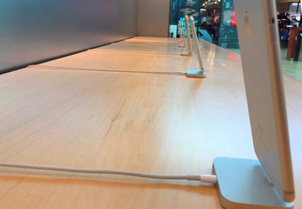 有乜 iPhone 防盜措施？為何 Apple Store 夠膽移除防盜線？