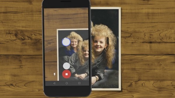 保留珍貴相片！Google 推出 PhotoScan 幫你將舊相轉換成數碼相片