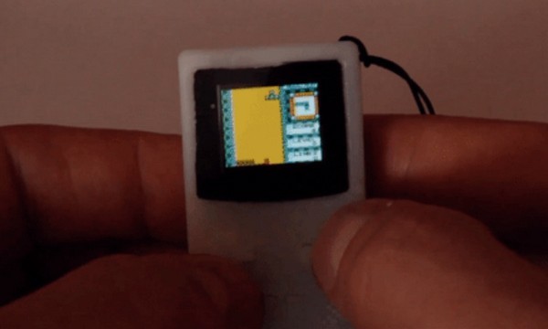 【有片睇】海外高手最強 DIY！史上最細匙扣版 Game Boy 堅可以打到機