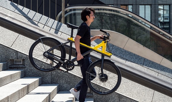 搵唔番賠一部新車！Vanmoof 推出全新 Electrified S 智能單車體積更輕巧