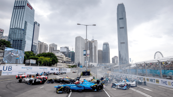 Formula E 再次激戰中環　與超過 4 萬名車迷一同參與　送出 20,000 張免費 Allianz E-Village 門票親身感受