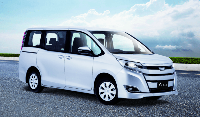 適合潮流爸爸 型格日系 MPV 豐田 2018 Noah 登場