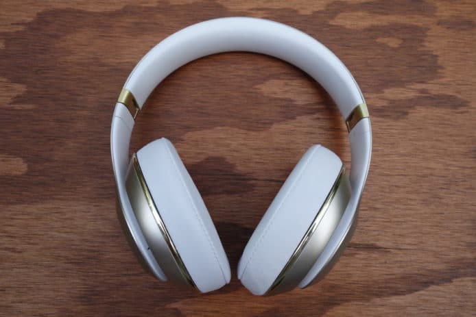 年底前發表！Apple 開發自家高階耳罩式無線耳機