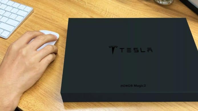 傳跨界合作   華為 x Tesla 特別版手機月底發表